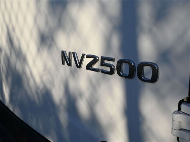 Used 2020 Nissan NV 2500 S image 11