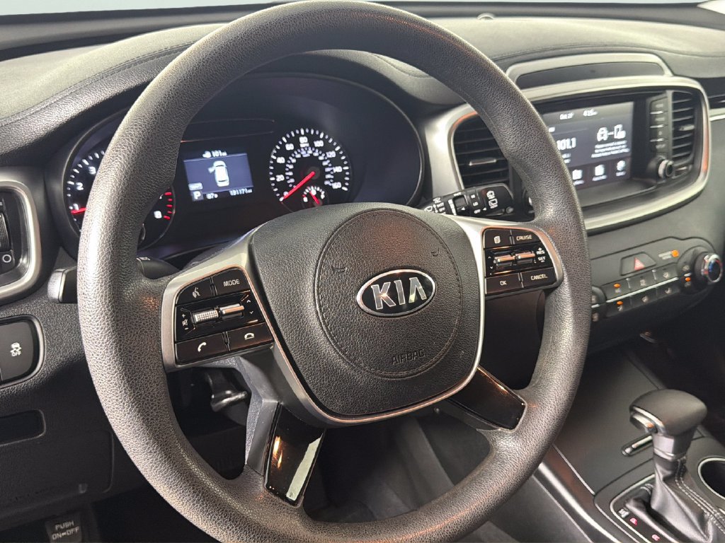 Used 2019 Kia Sorento FWD image 22
