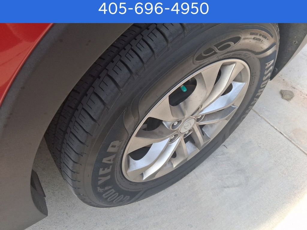 Used 2020 Hyundai Santa Fe SE w/ Cargo Package image 15