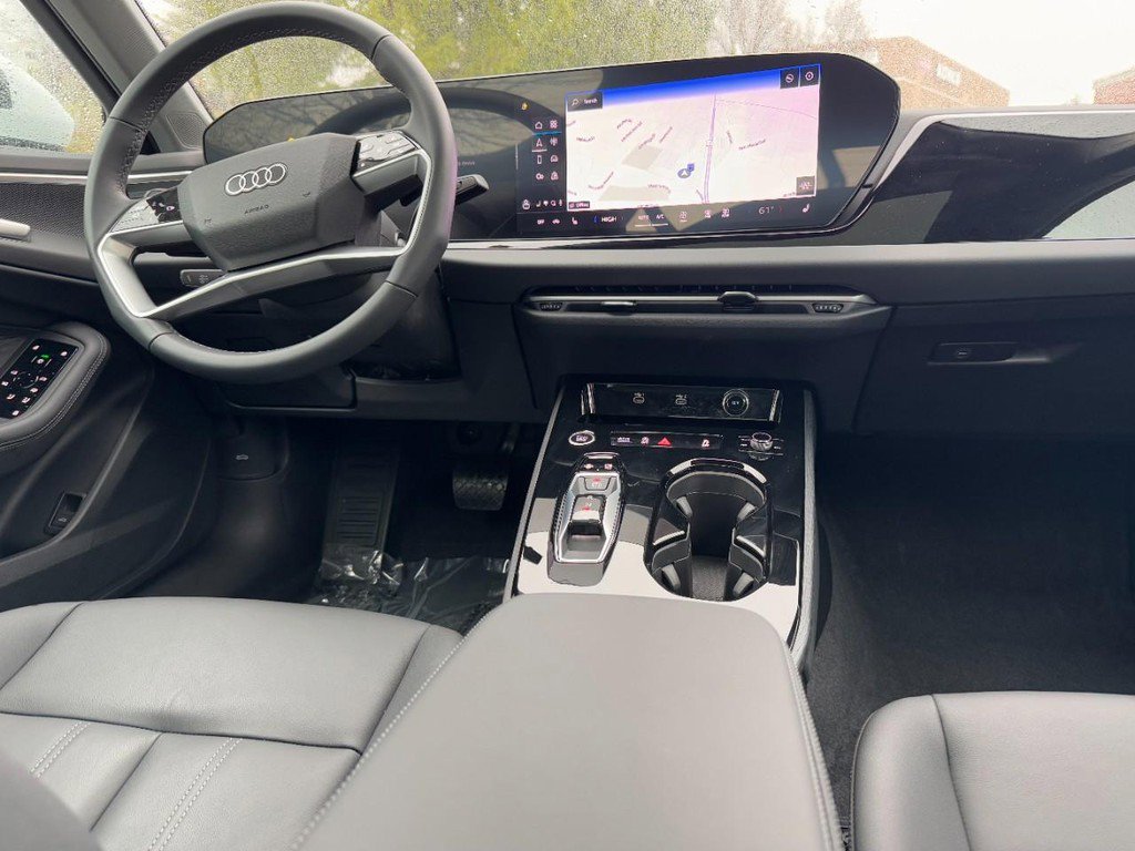 Used 2025 Audi A5 2.0T Premium w/ Convenience Package image 11