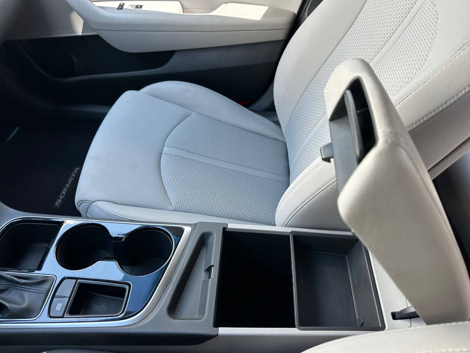 Used 2019 Hyundai Sonata SE FWD image 15