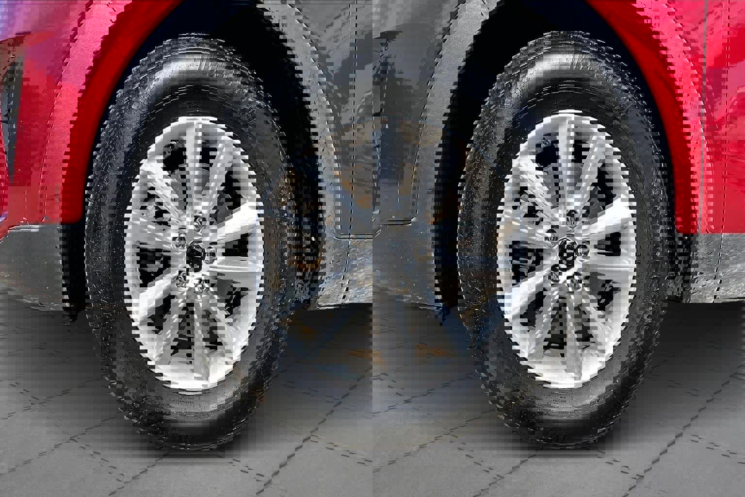 Used 2019 Kia Sorento LX image 11