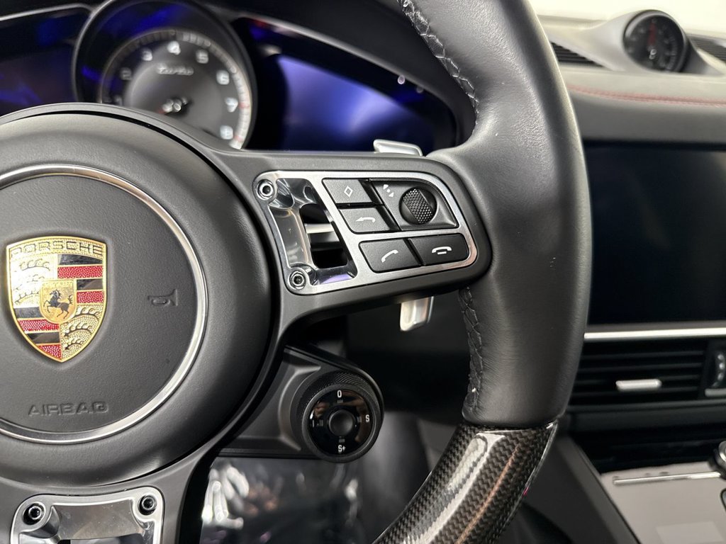 Certified 2023 Porsche Cayenne Turbo AWD/4WD image 39
