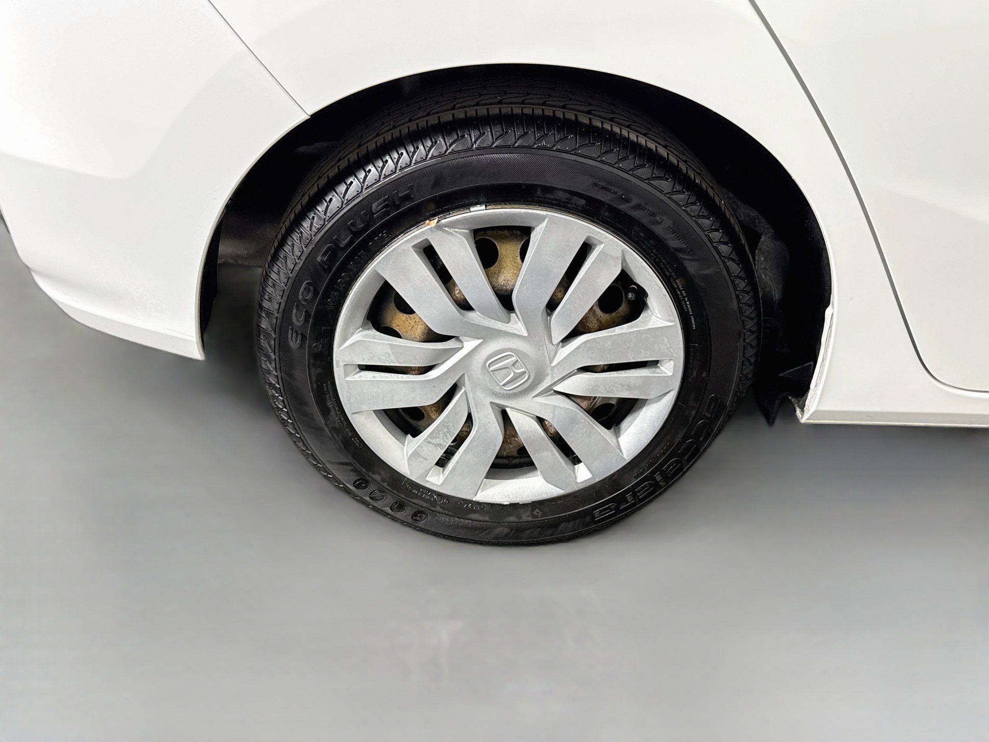 Used 2019 Honda Fit LX image 32