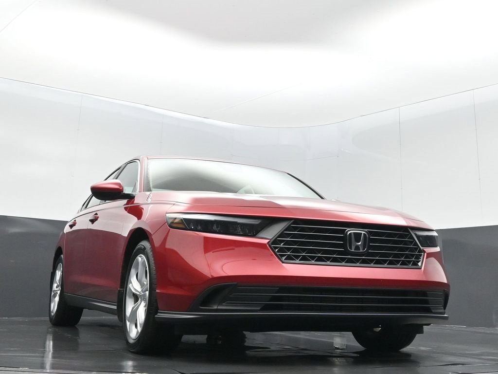 Certified 2024 Honda Accord LX image 5