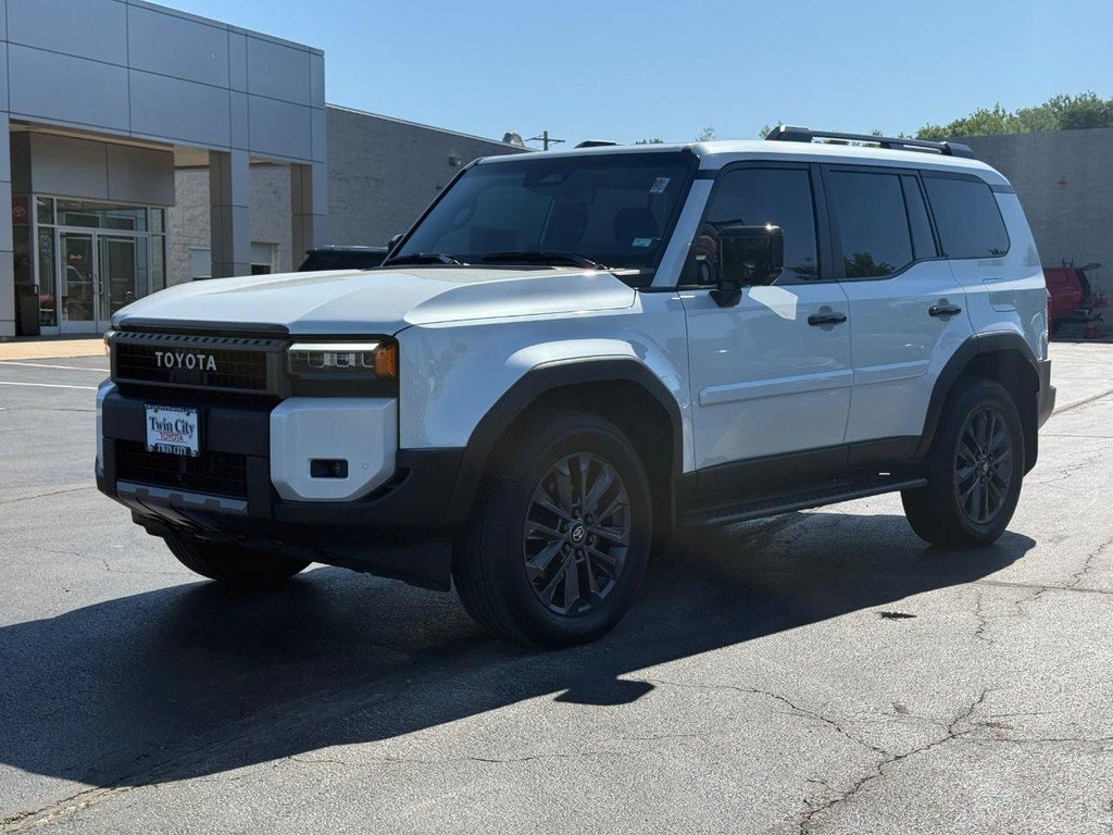 Certified 2025 Toyota Land Cruiser w/ Premium Package AWD/4WD image 8