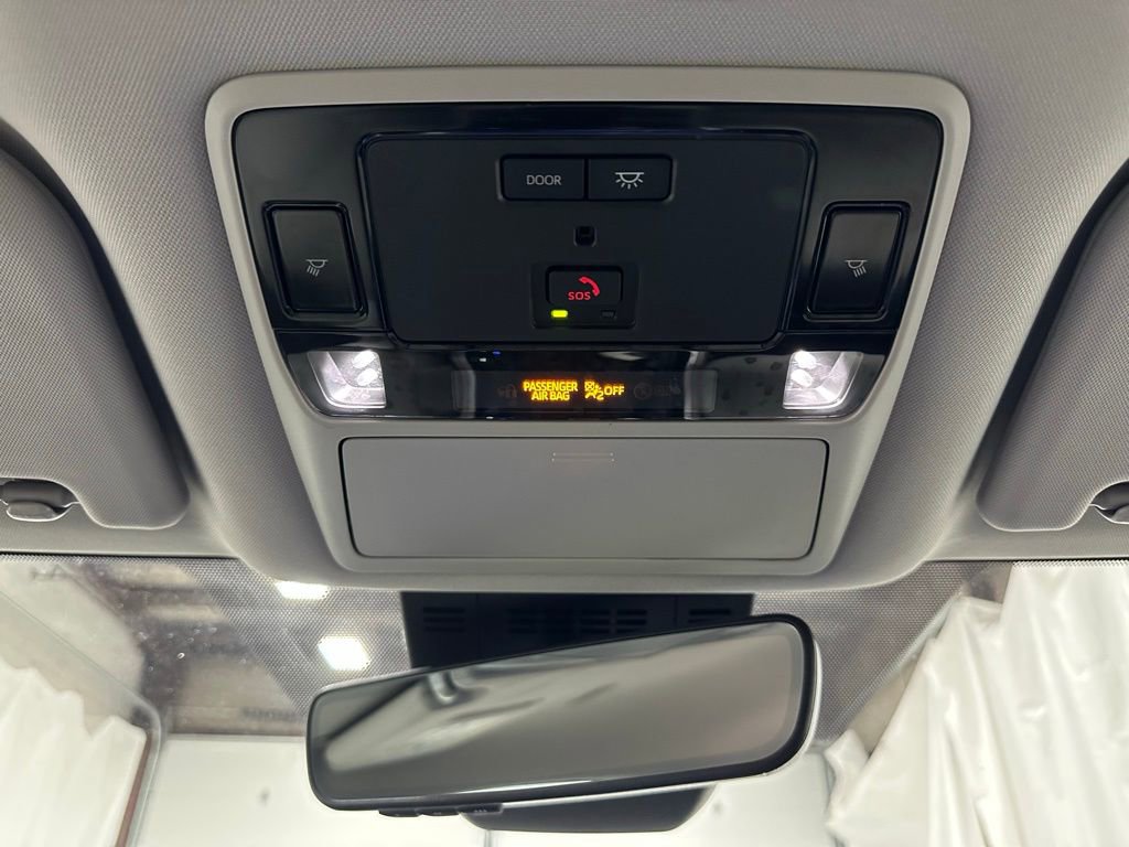 Used 2025 Toyota Grand Highlander AWD image 42