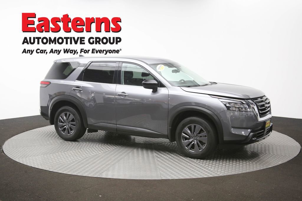 Used 2023 Nissan Pathfinder S AWD/4WD image 62