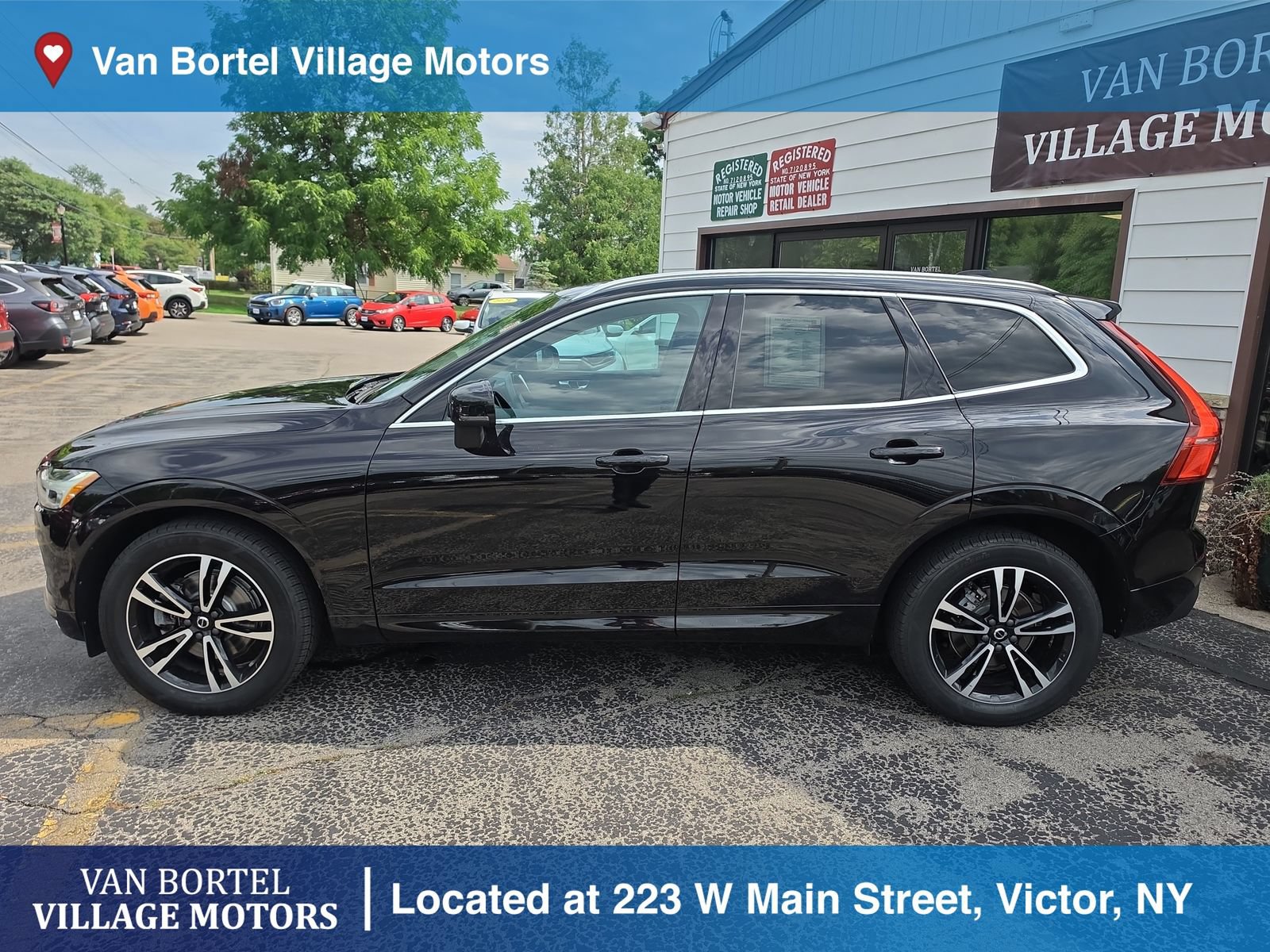 Used 2020 Volvo XC60 T5 Momentum w/ Protection Package Premier AWD/4WD image 8