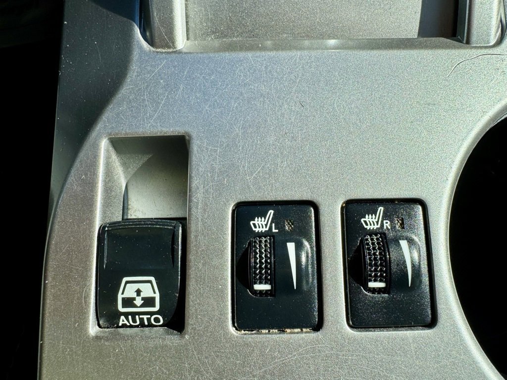 Used 2017 Toyota 4Runner SR5 Premium image 38