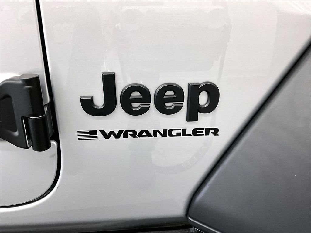 Used 2023 Jeep Wrangler Sport AWD/4WD image 27