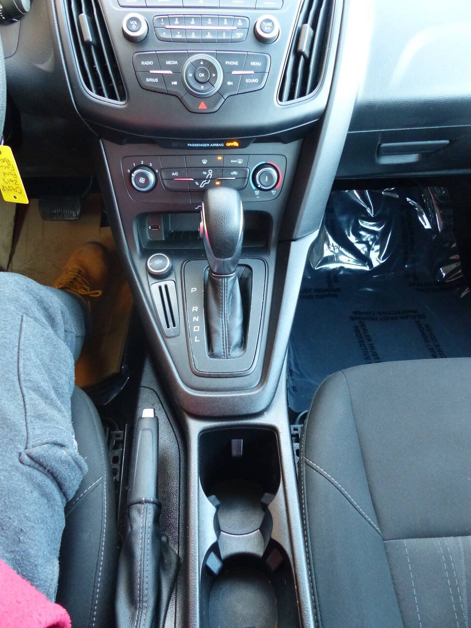 Used 2017 Ford Focus SE FWD image 32