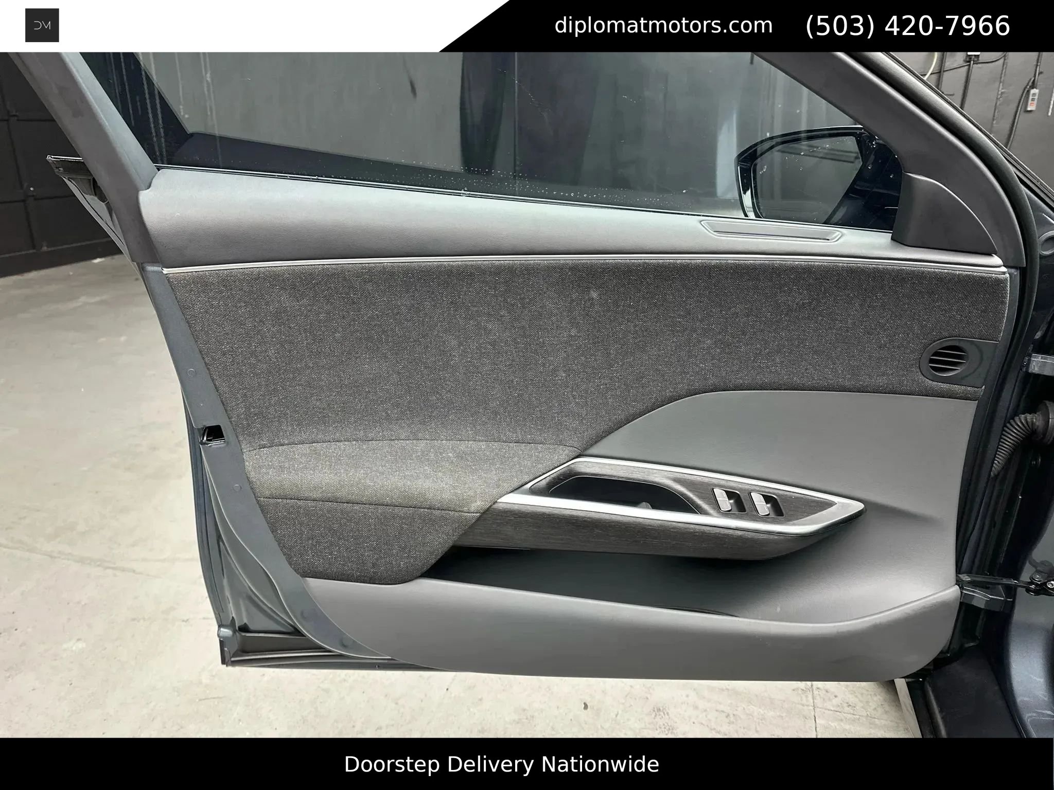 Used 2024 Lucid Air Touring AWD/4WD image 23