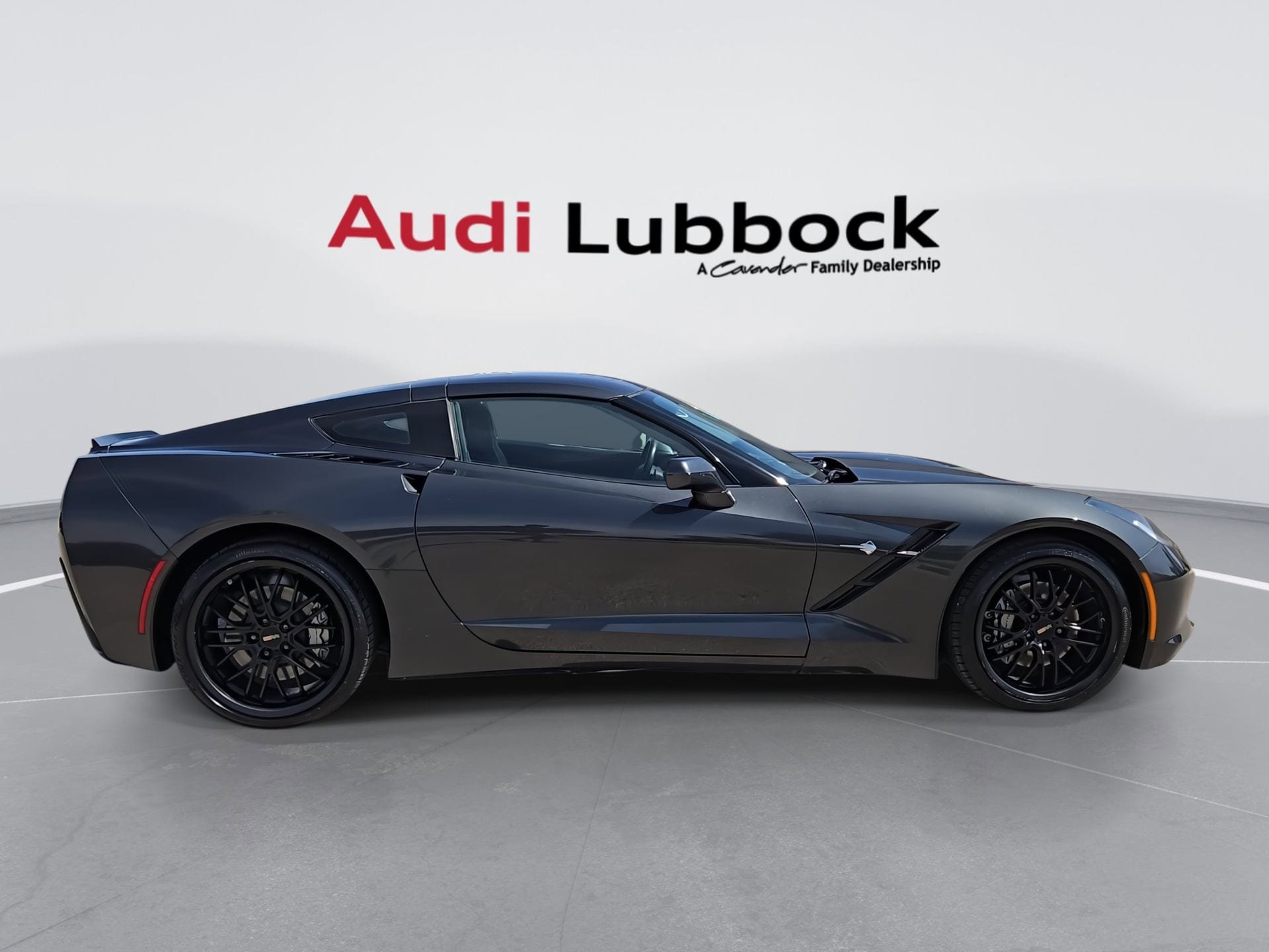 Used 2018 Chevrolet Corvette Stingray Coupe w/ 3LT Preferred Equipment Group RWD image 9