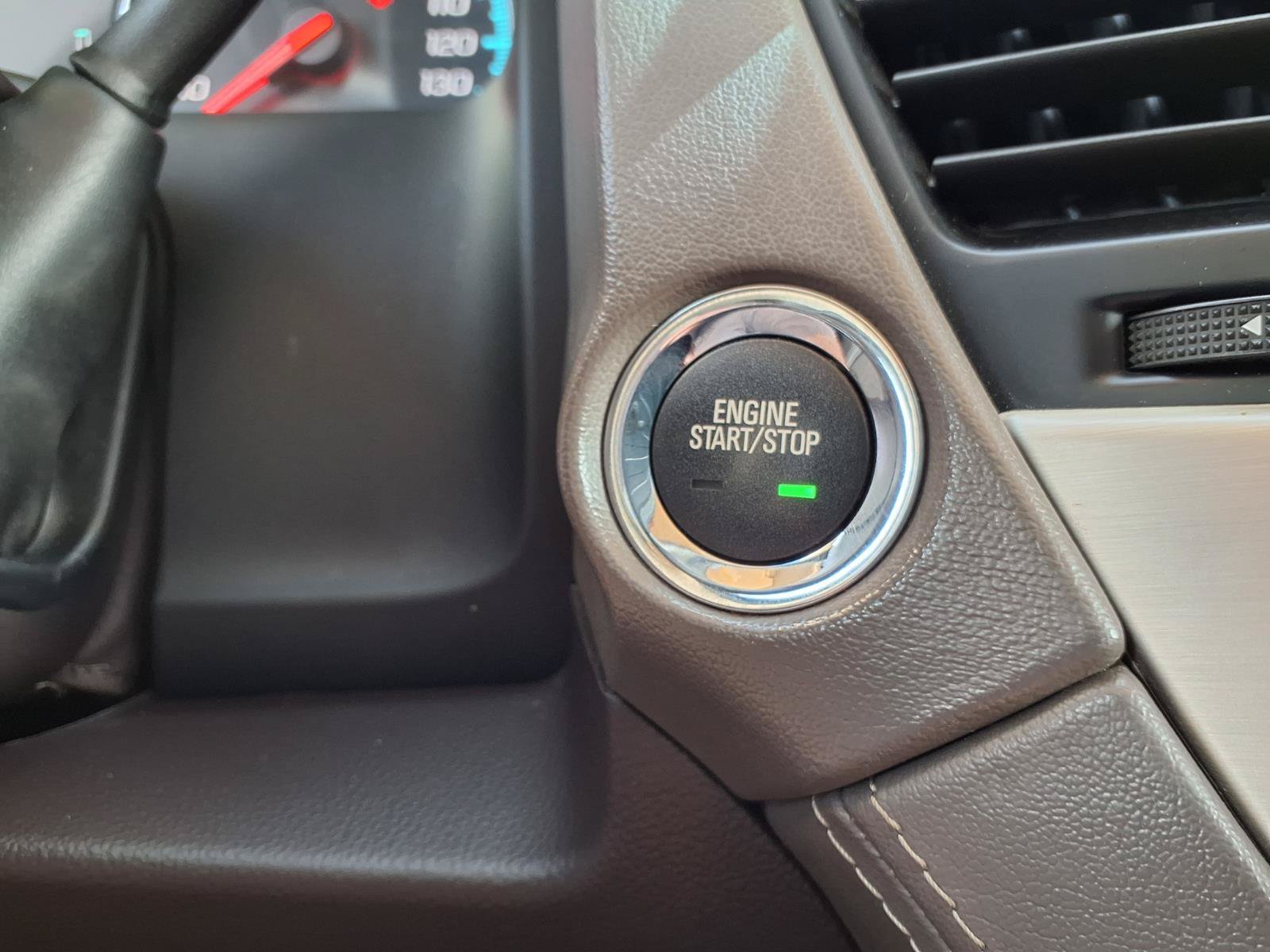 Used 2019 GMC Yukon XL Denali AWD/4WD image 20