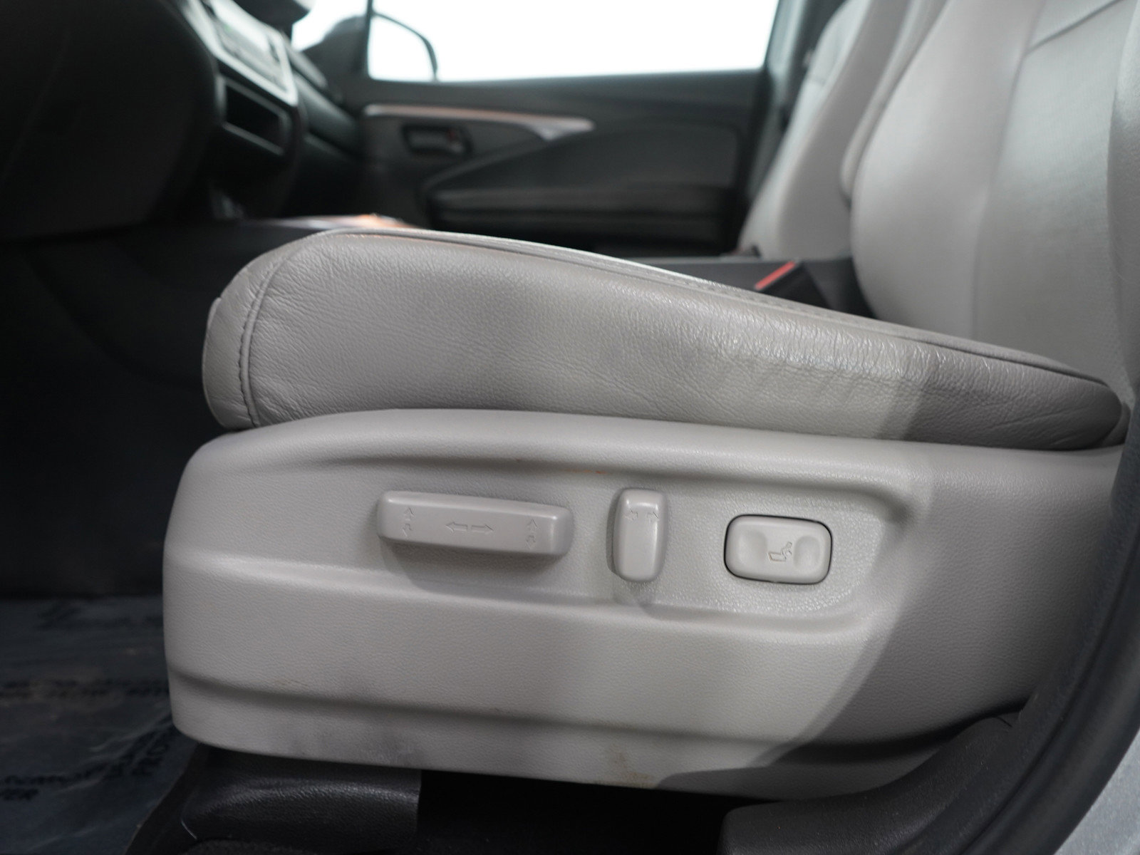 Used 2022 Honda Passport EX-L image 22