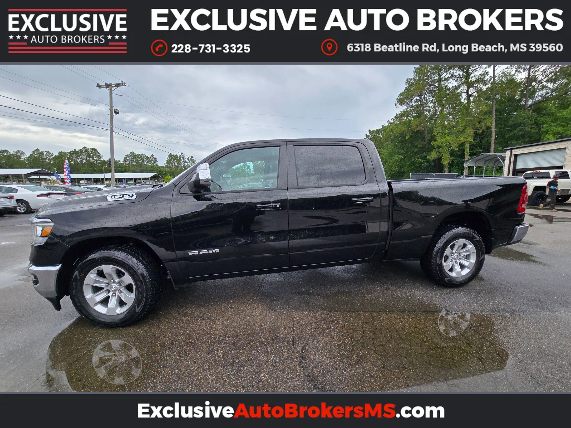 Used 2023 RAM 1500 Laramie image 9
