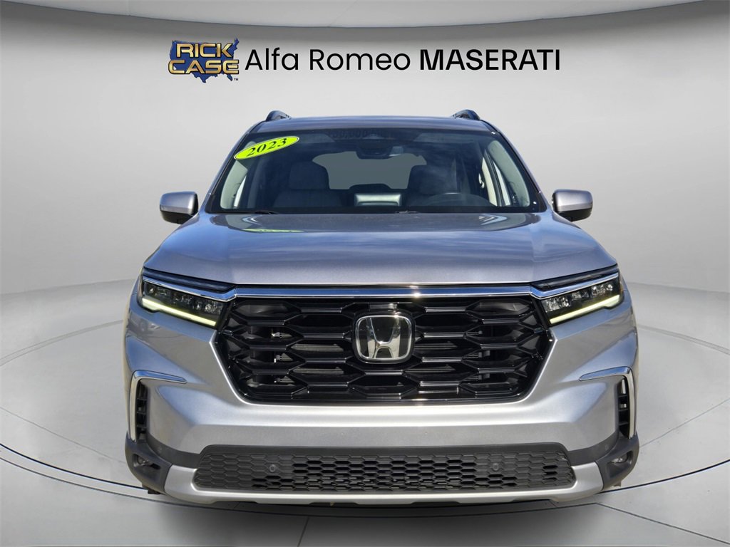 Used 2023 Honda Pilot Touring image 4