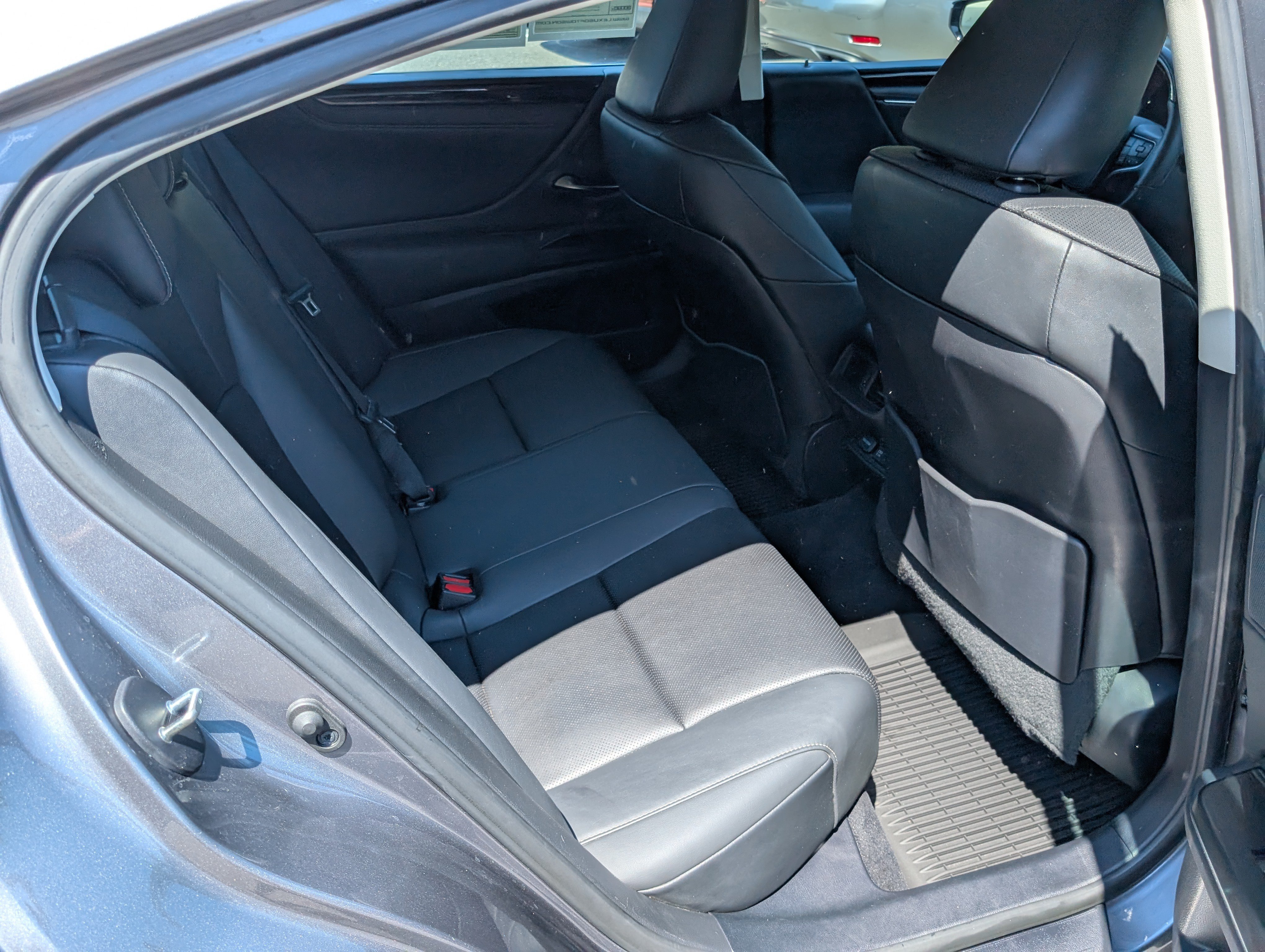 Used 2021 Lexus ES 350 w/ Premium Package FWD image 12