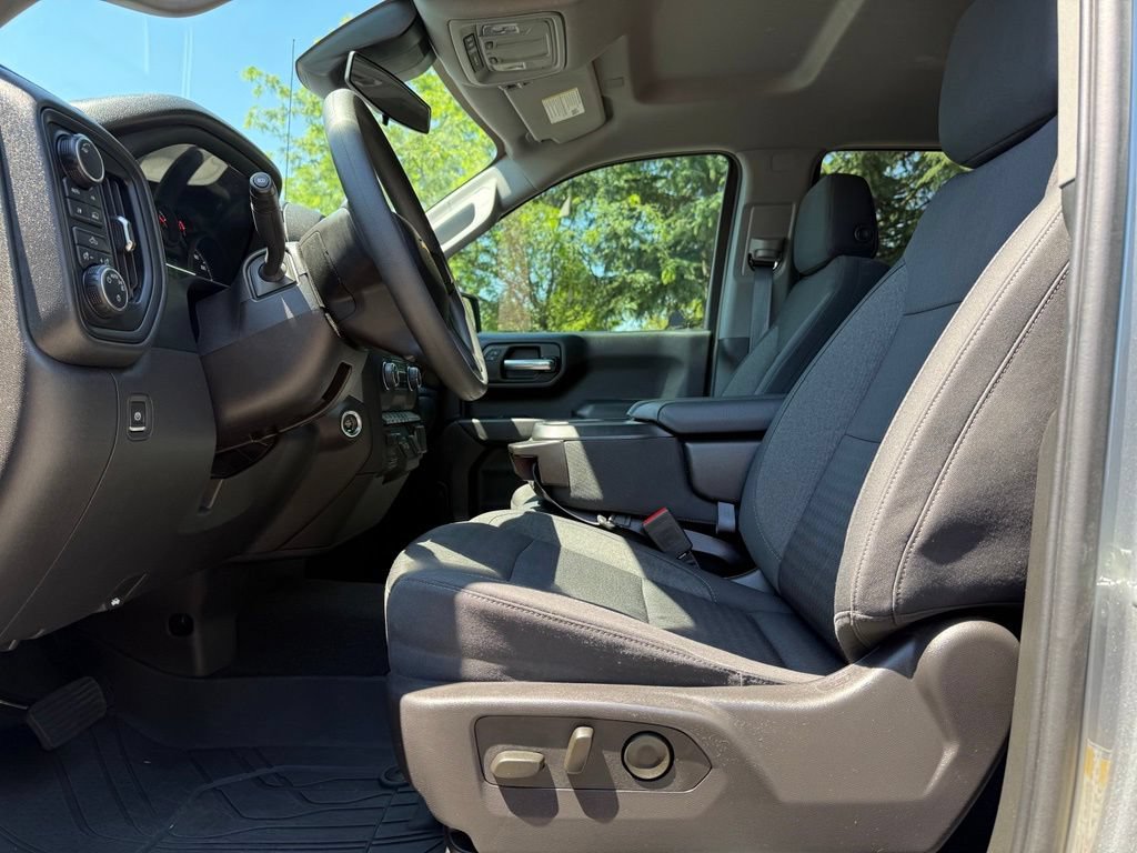 Used 2024 Chevrolet Silverado 1500 Custom w/ LPO, Dark Essentials Package AWD/4WD image 12