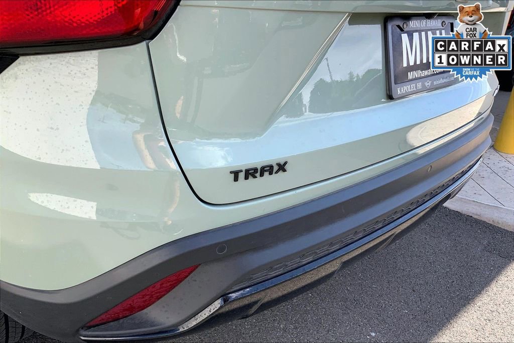 Used 2024 Chevrolet Trax RS w/ Sunroof Package FWD image 8