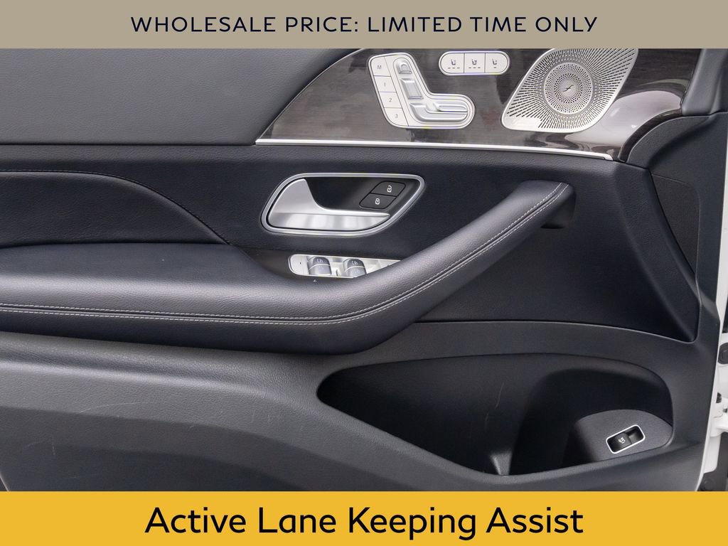 Used 2023 Mercedes-Benz GLS 450 4MATIC image 12