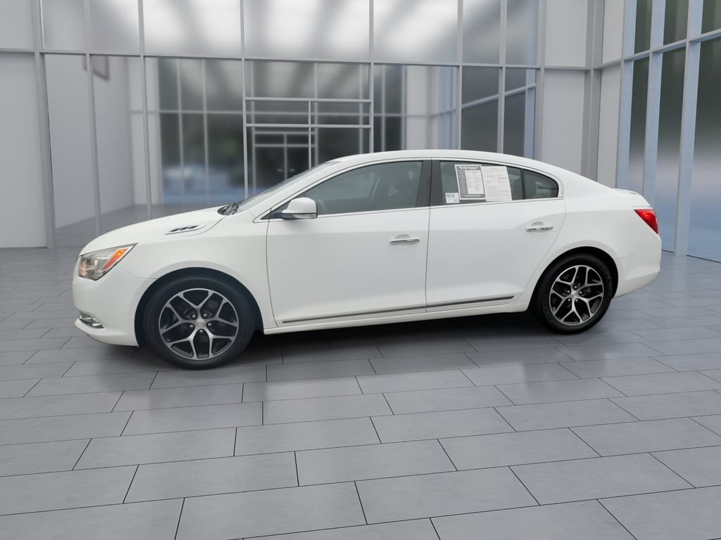 Used 2016 Buick LaCrosse Sport Touring w/ Experience Buick Package FWD image 5