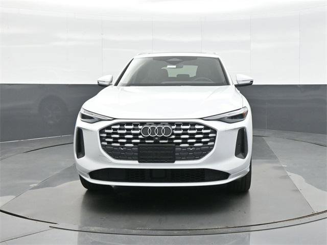 New 2025 Audi Q5 Premium Plus image 2