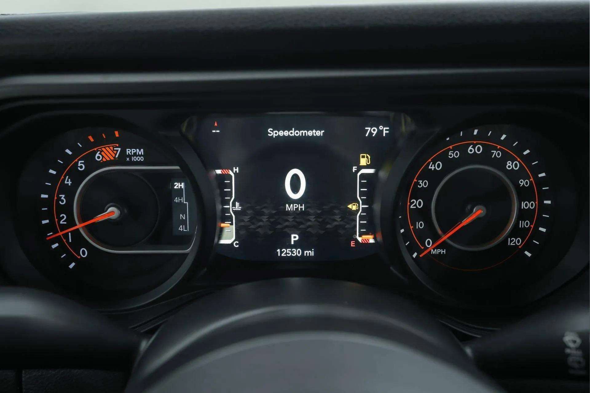 Used 2024 Jeep Wrangler Willys image 13