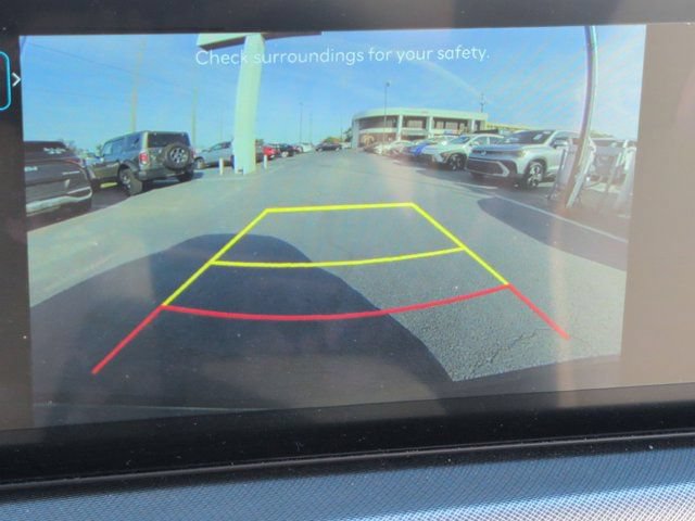 Used 2025 Hyundai Sonata SEL FWD image 17