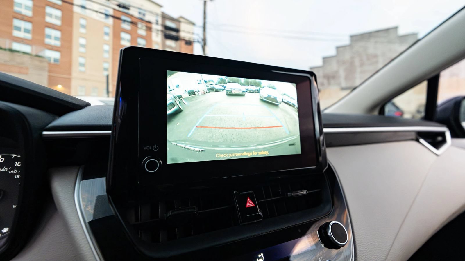 Used 2024 Toyota Corolla LE FWD image 30