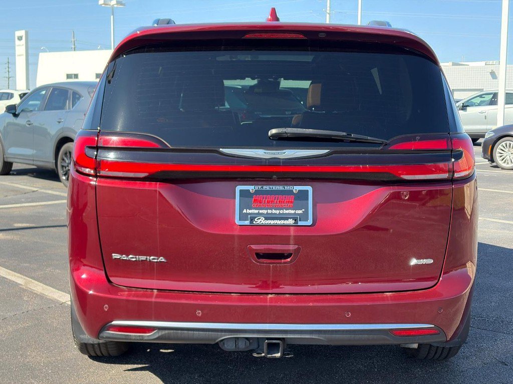Used 2022 Chrysler Pacifica Pinnacle AWD/4WD image 5