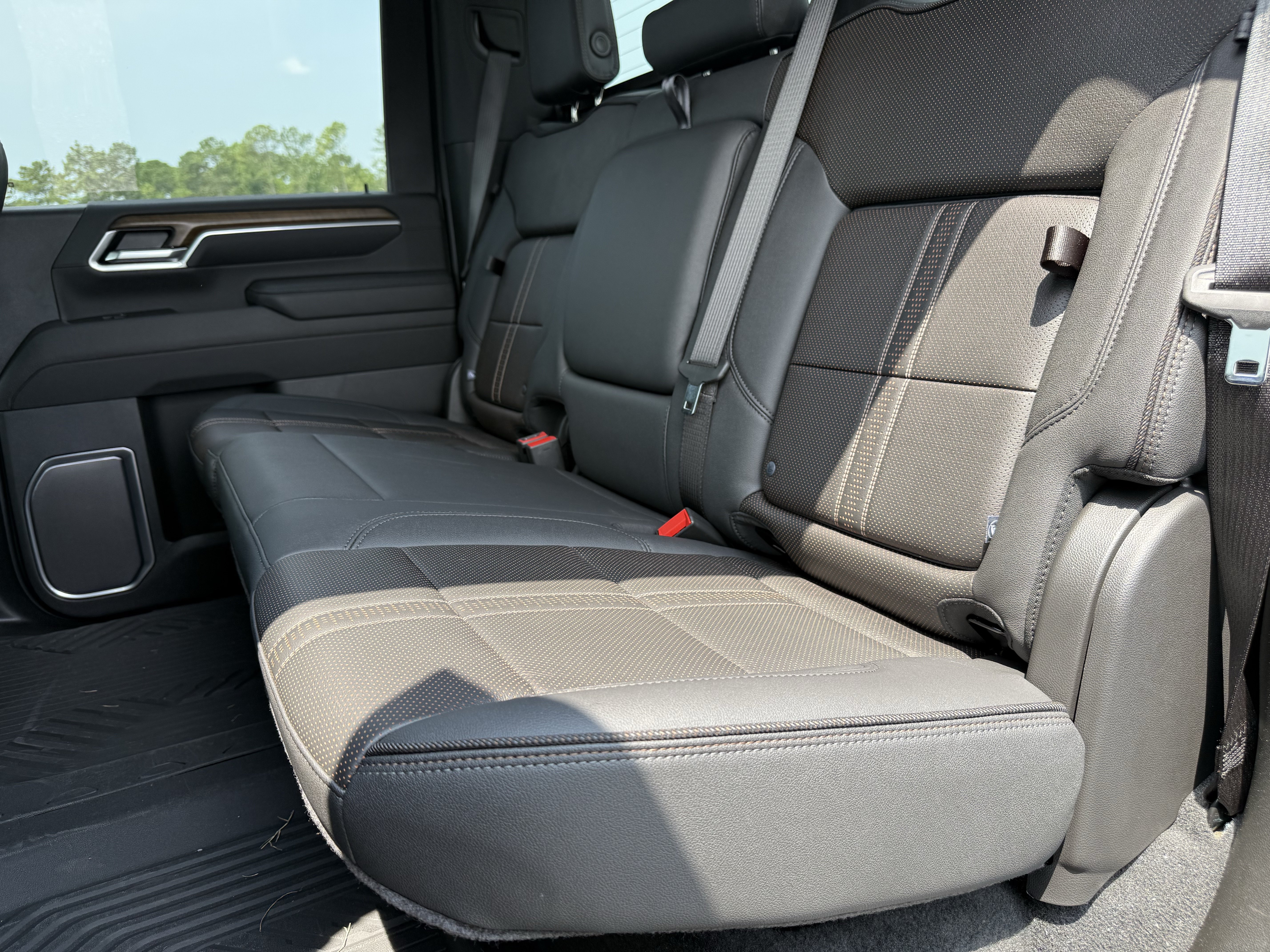 New 2026 Chevrolet Silverado 2500 High Country w/ Midnight Edition AWD/4WD image 31