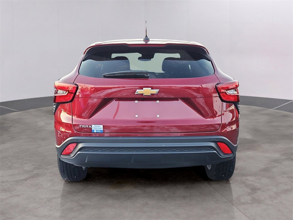 Certified 2024 Chevrolet Trax LS w/ LS Convenience Package image 5