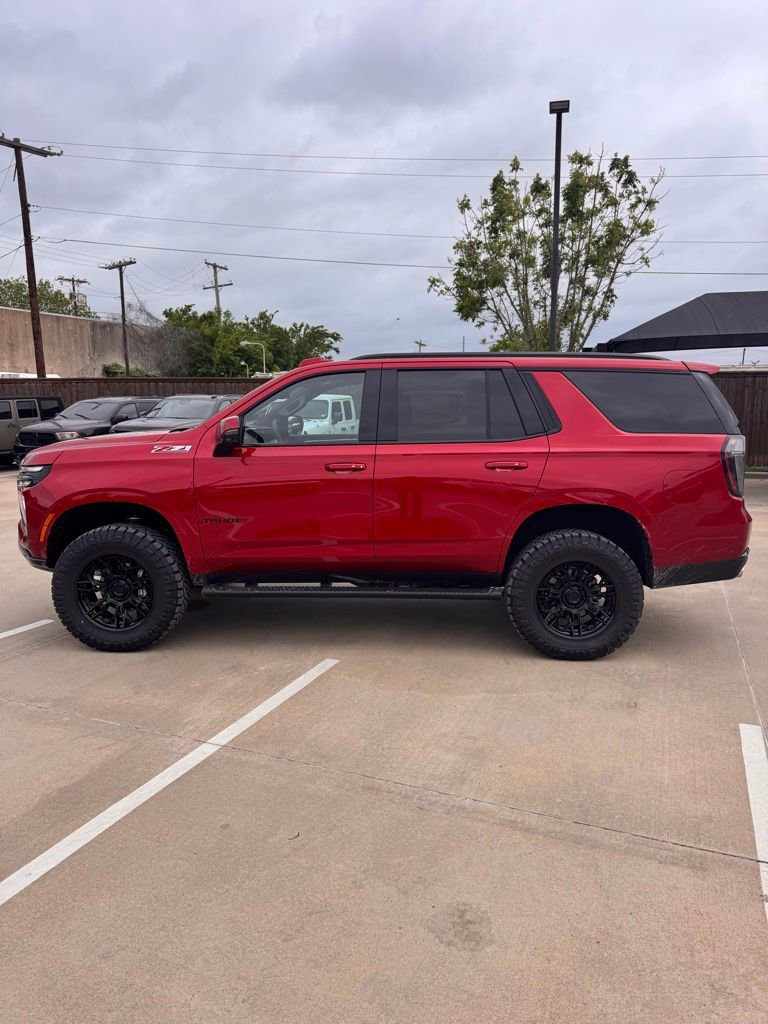 Used 2026 Chevrolet Tahoe Z71 w/ Comfort Package AWD/4WD image 4