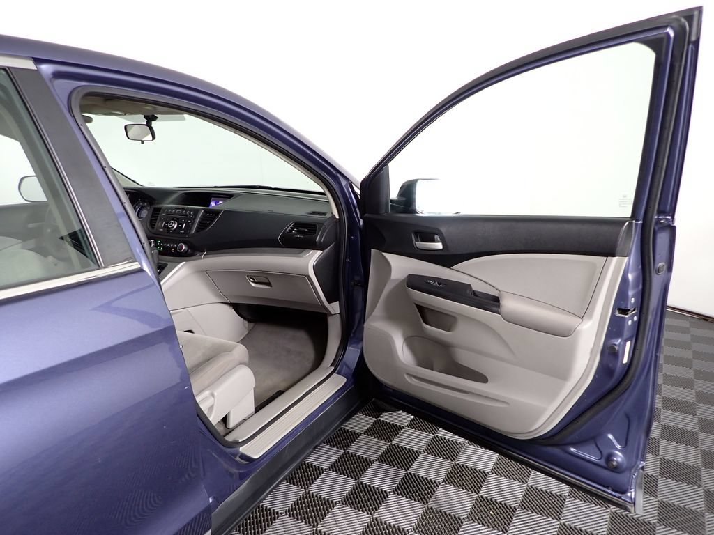 Used 2013 Honda CR-V LX image 33