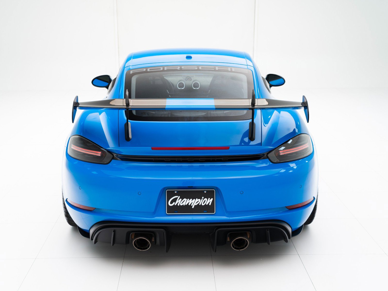Certified 2025 Porsche 718 Cayman GT4 RS image 10
