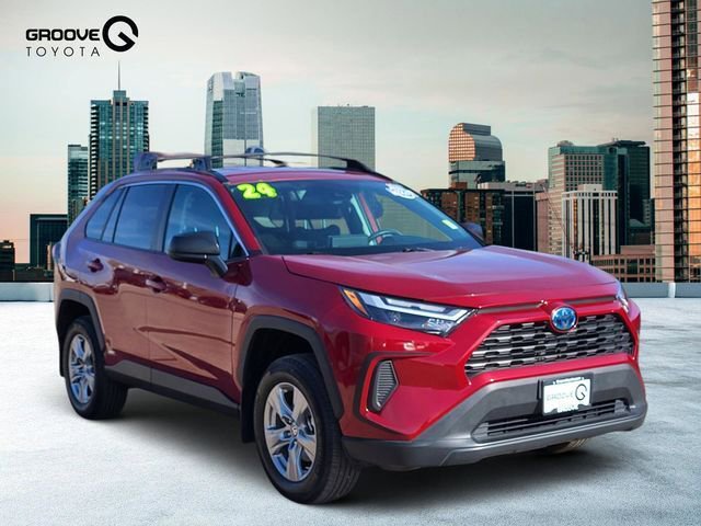 Used 2024 Toyota RAV4 LE image 7