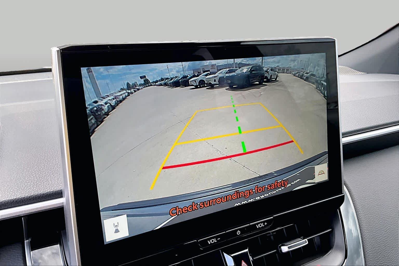 Used 2026 Toyota Corolla Cross XLE w/ Convenience Package FWD image 27