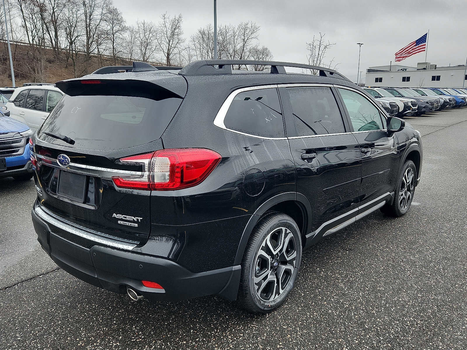 New 2026 Subaru Ascent Limited image 4