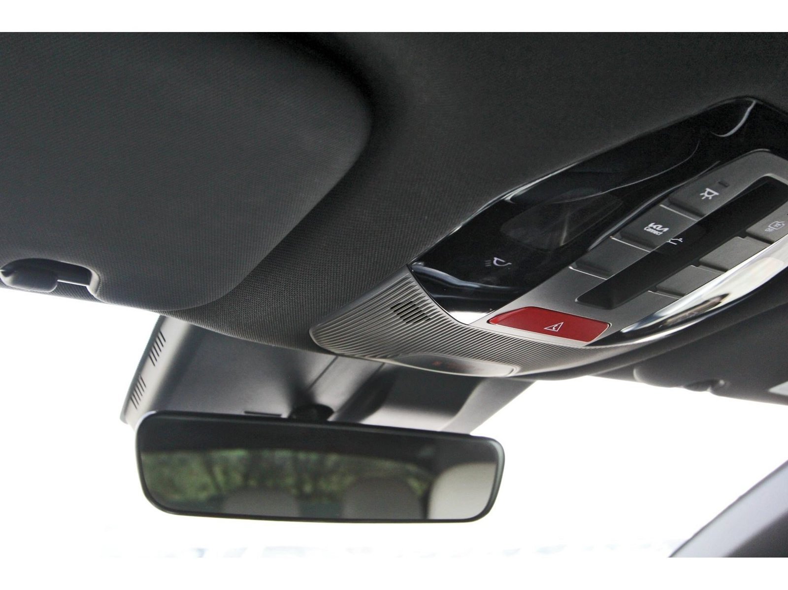 Used 2025 Kia K4 GT-Line w/ GT-Line Premium Package FWD image 23