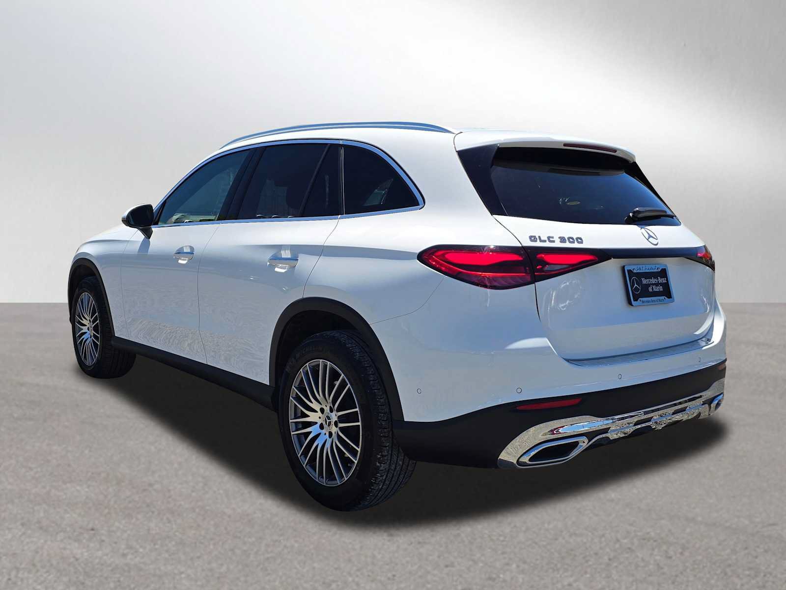 Used 2025 Mercedes-Benz GLC 300 image 5