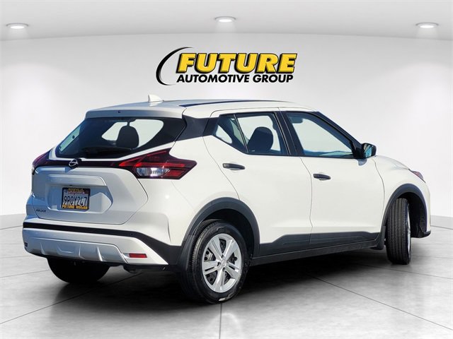 Certified 2024 Nissan Kicks S image 4