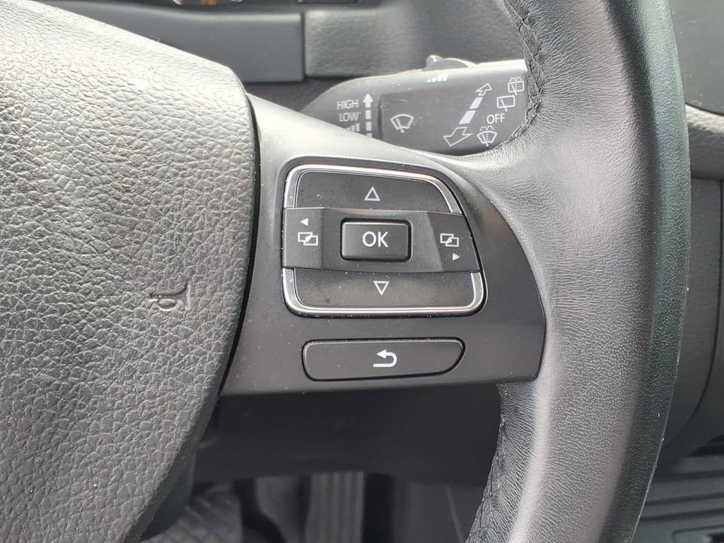 Used 2017 Volkswagen Tiguan S image 20