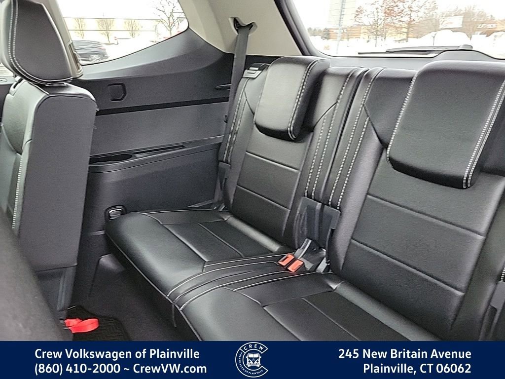 Certified 2023 Volkswagen Atlas SEL R-Line image 50