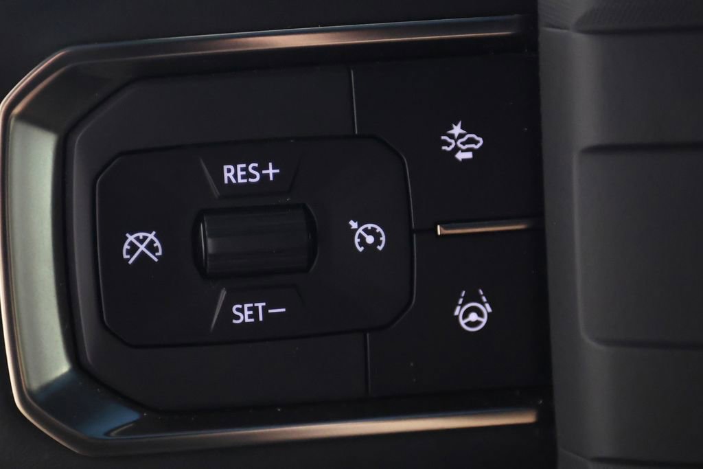 Used 2024 GMC Hummer EV 3X image 25