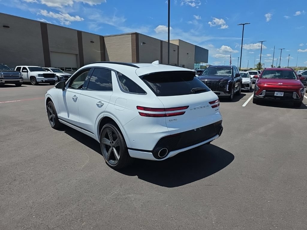 Used 2025 Genesis GV70 3.5T Sport w/ Sport Advanced Package AWD/4WD image 7
