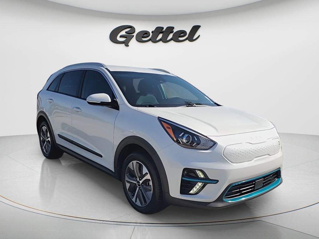 Used 2022 Kia Niro EX w/ Cold Weather Package FWD image 3