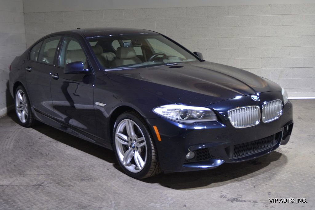 Used 2011 BMW 550i Sedan image 1