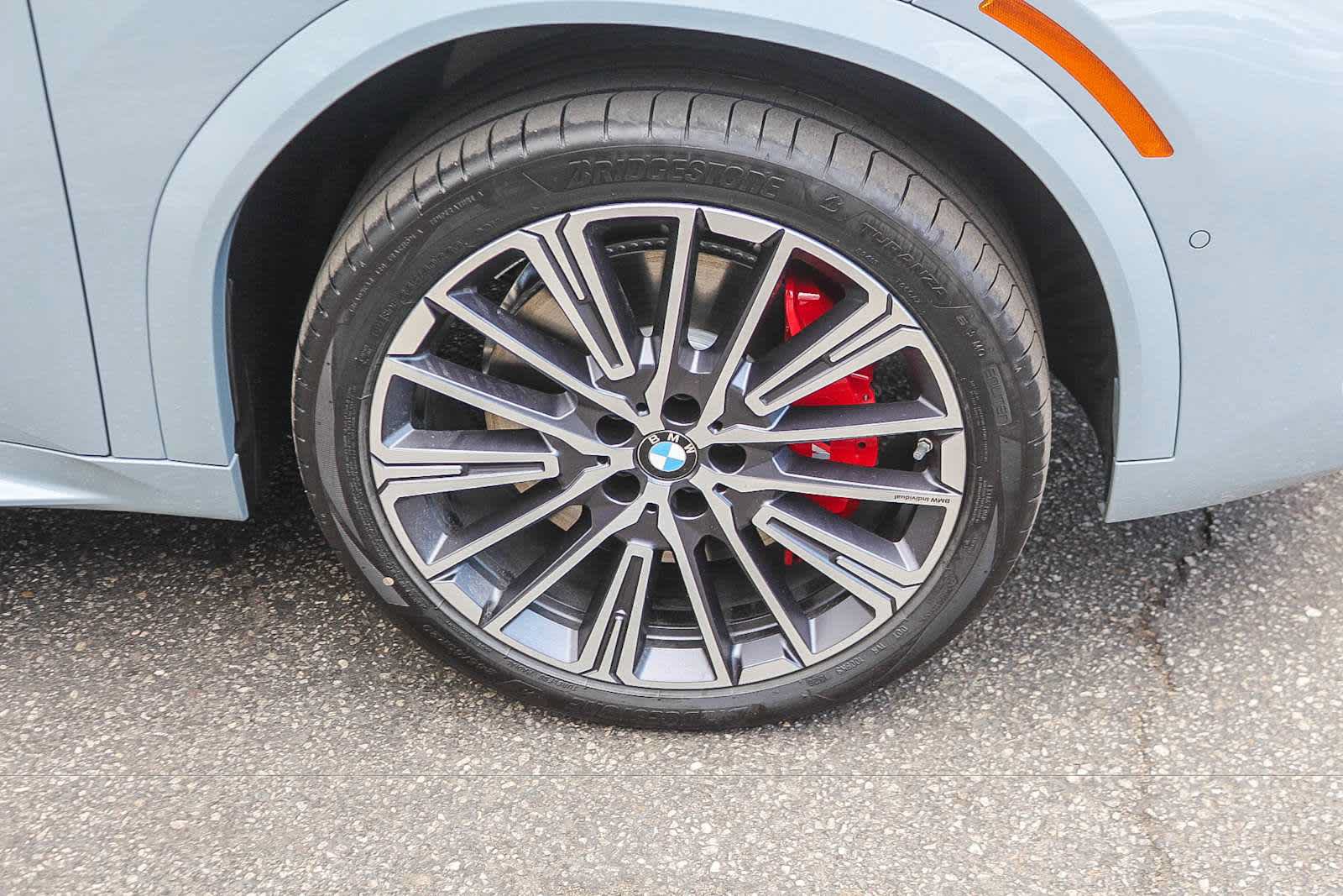New 2026 BMW X2 xDrive28i w/ Technology Package AWD/4WD image 9